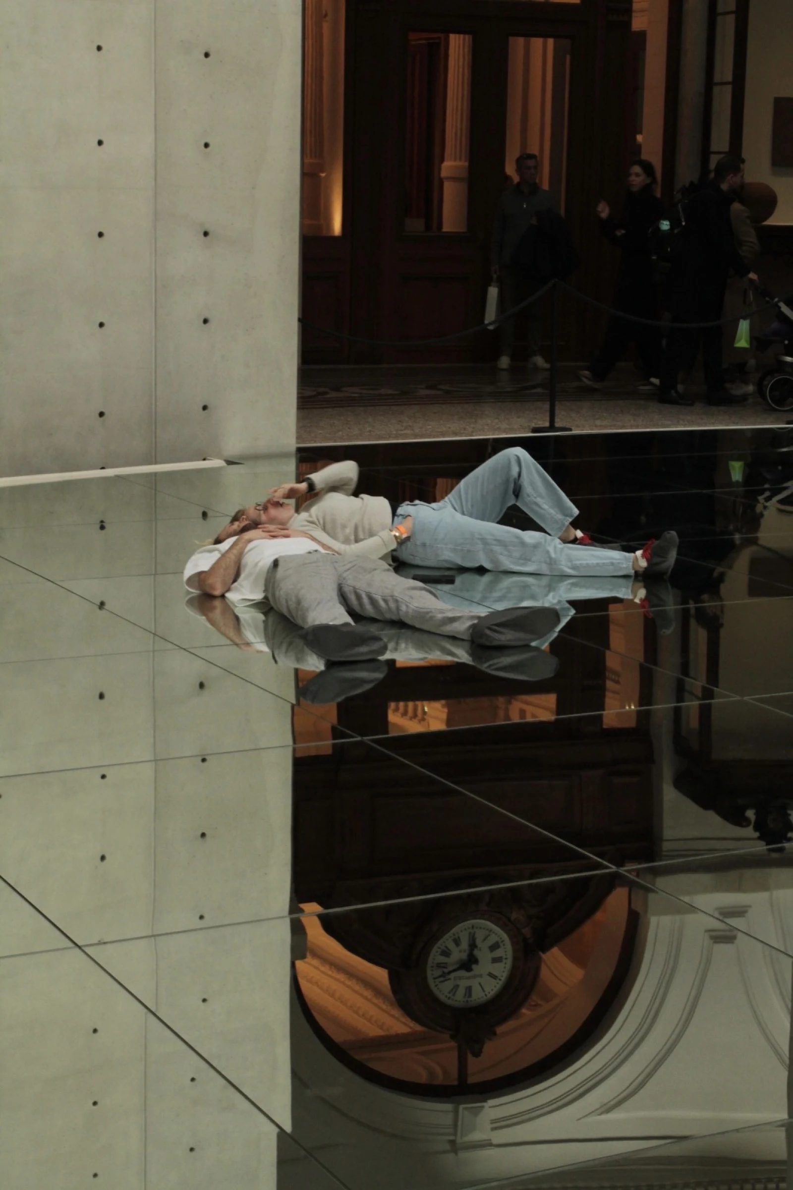 Paris Art Exhibitions Contemporary Installation Kimsooja - Kimsooja: La Bourse de Commerce, Paris | Repose Archive