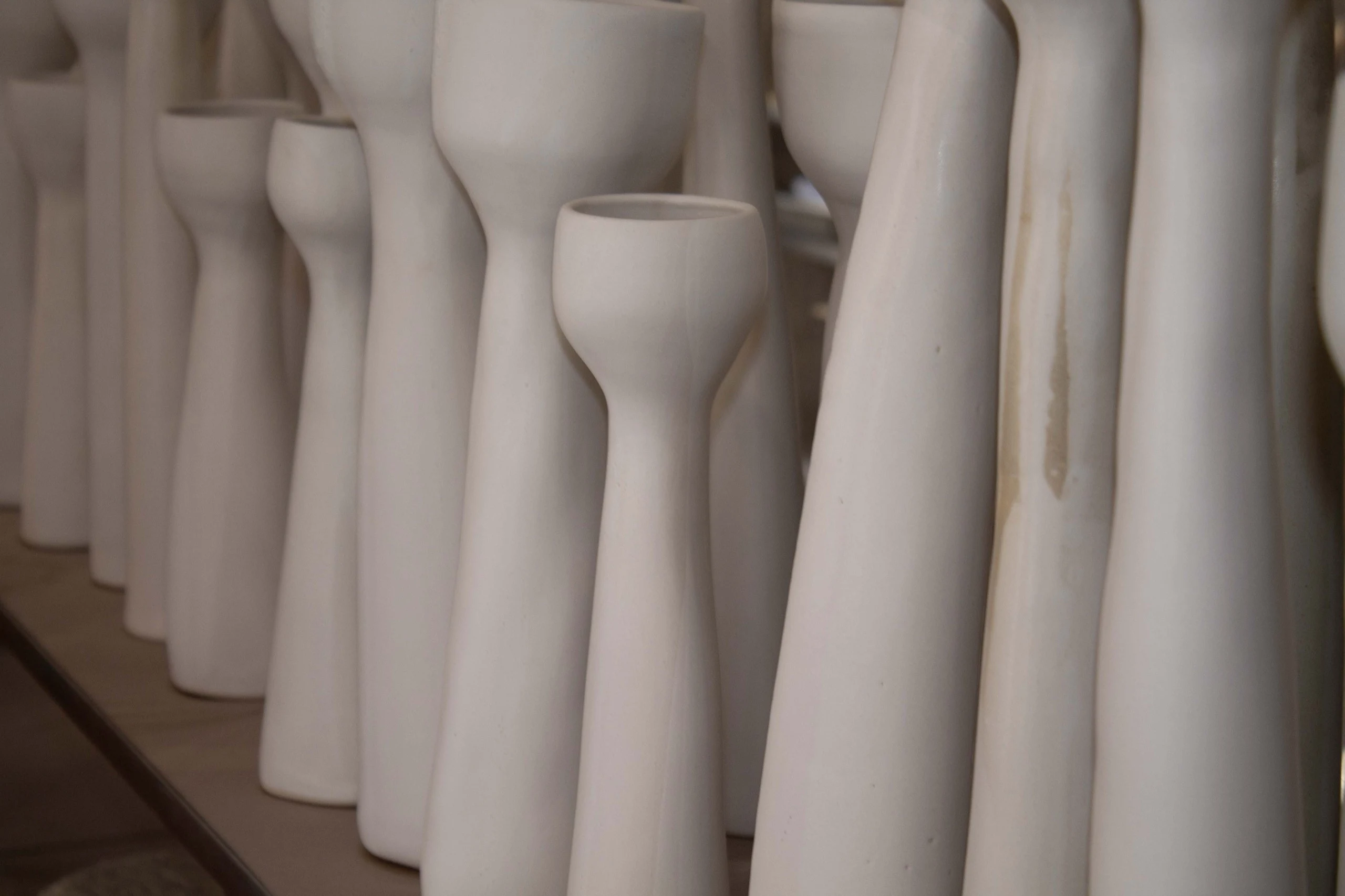 Mounia Guenatri Ceramic Work Creative Process - Mounia Guenatri: Céramiste in Nice | Repose Archive