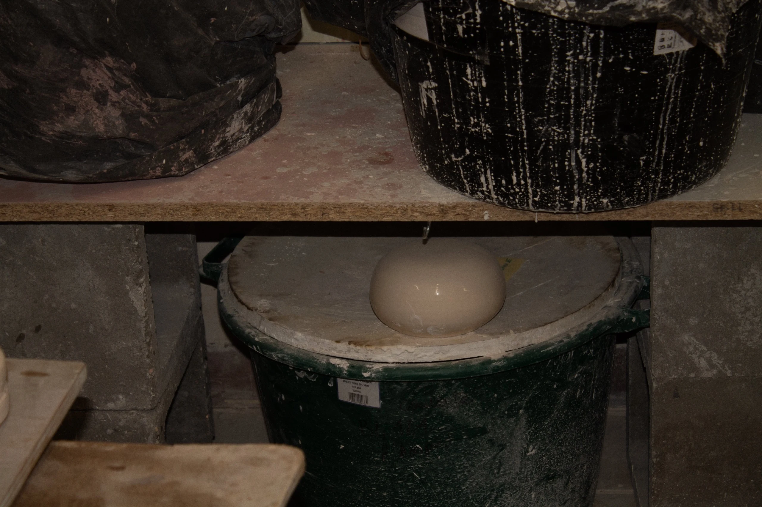 Handmade Ceramics Vallauris Pottery Studio - Tino Aiello: Artisan céramiste, Vallauris | Repose Archive