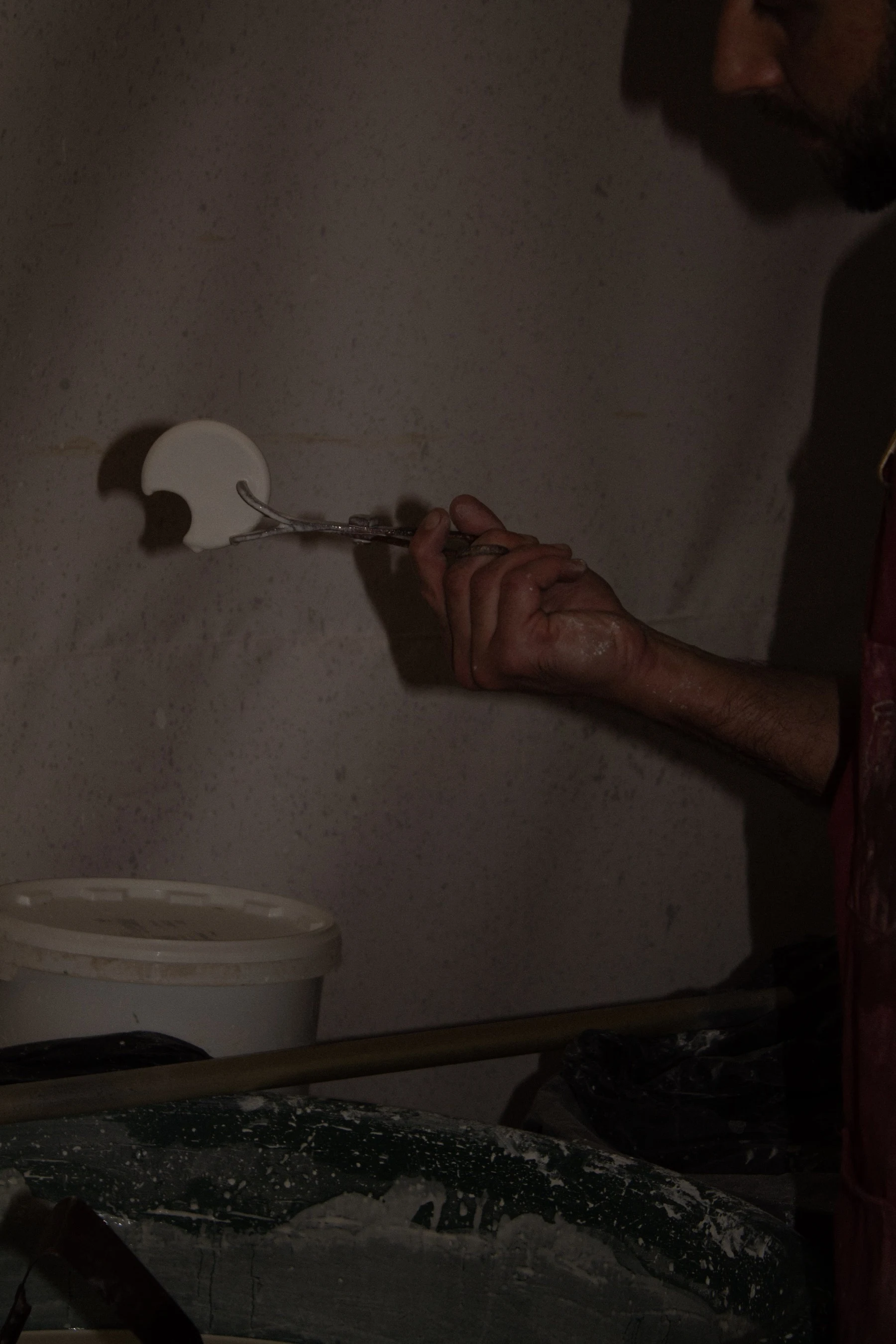Traditional Pottery Techniques Vallauris - Tino Aiello: Artisan céramiste, Vallauris | Repose Archive