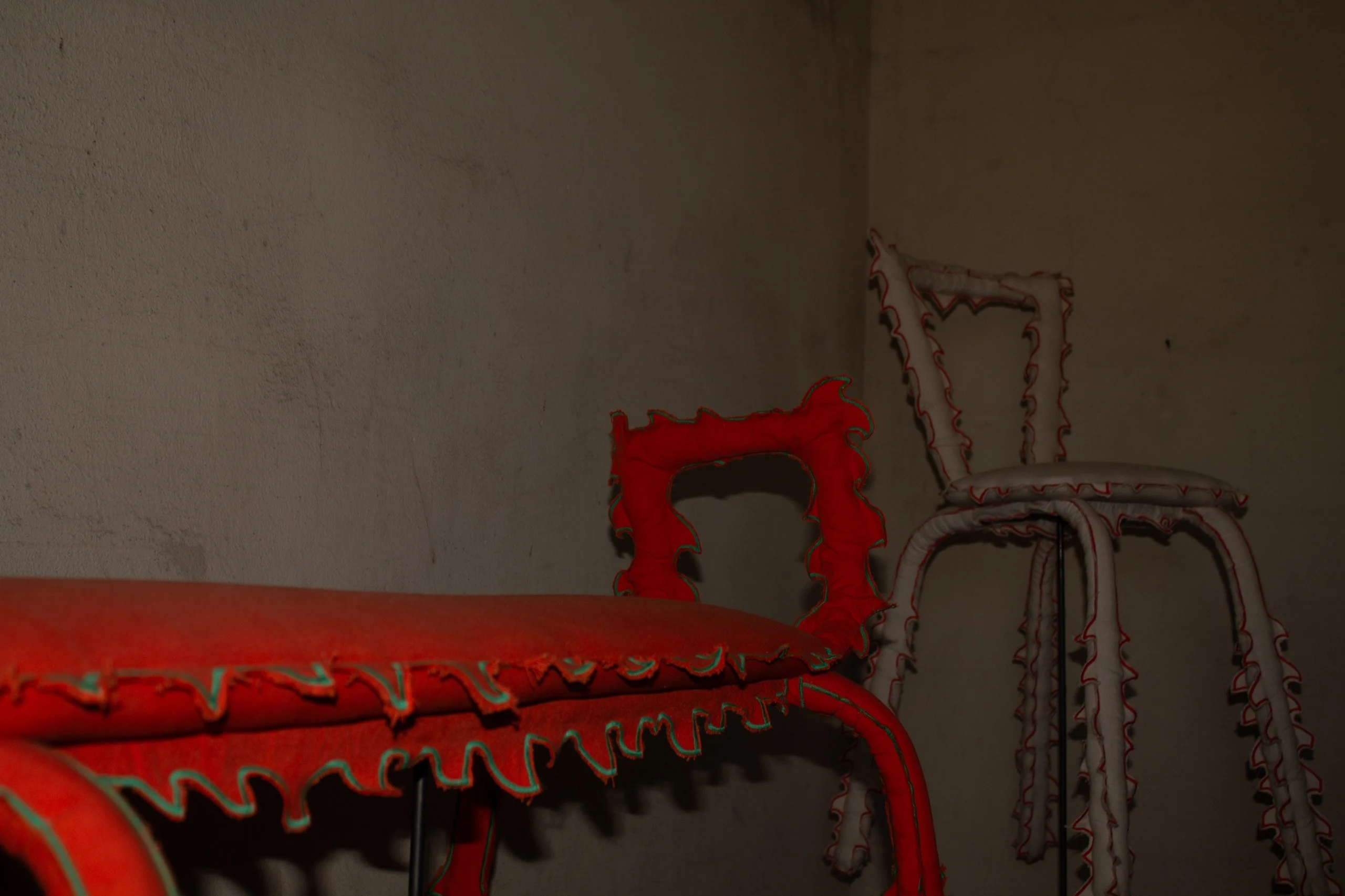 Handcrafted Chair Esto Estudio Alcova Milano - Alcova: Milano Design Week 2025 | Repose Archive