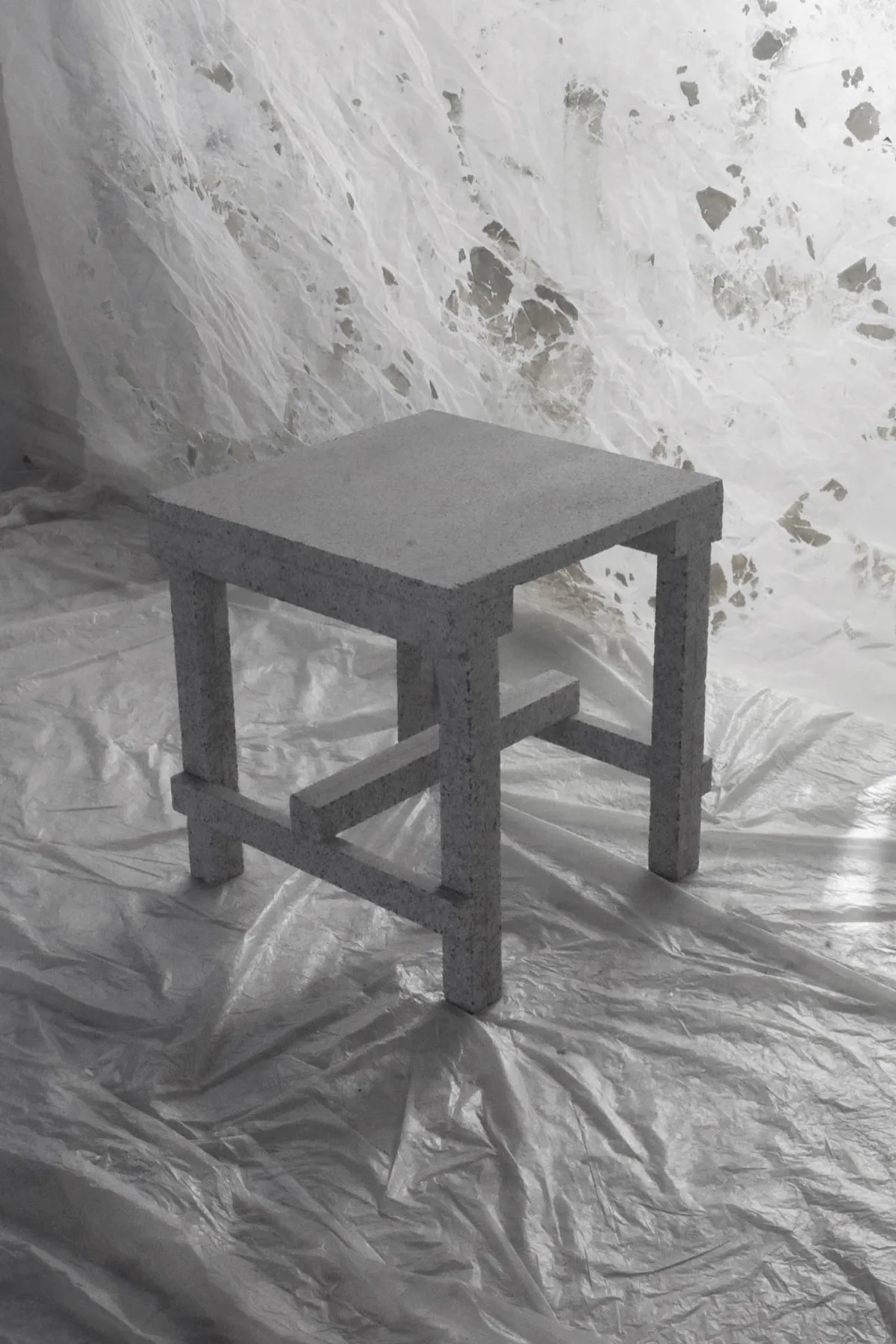 Gaston Badii Delfina Raban 6356 - Badii Rabán: Material research with stone | Repose Archive