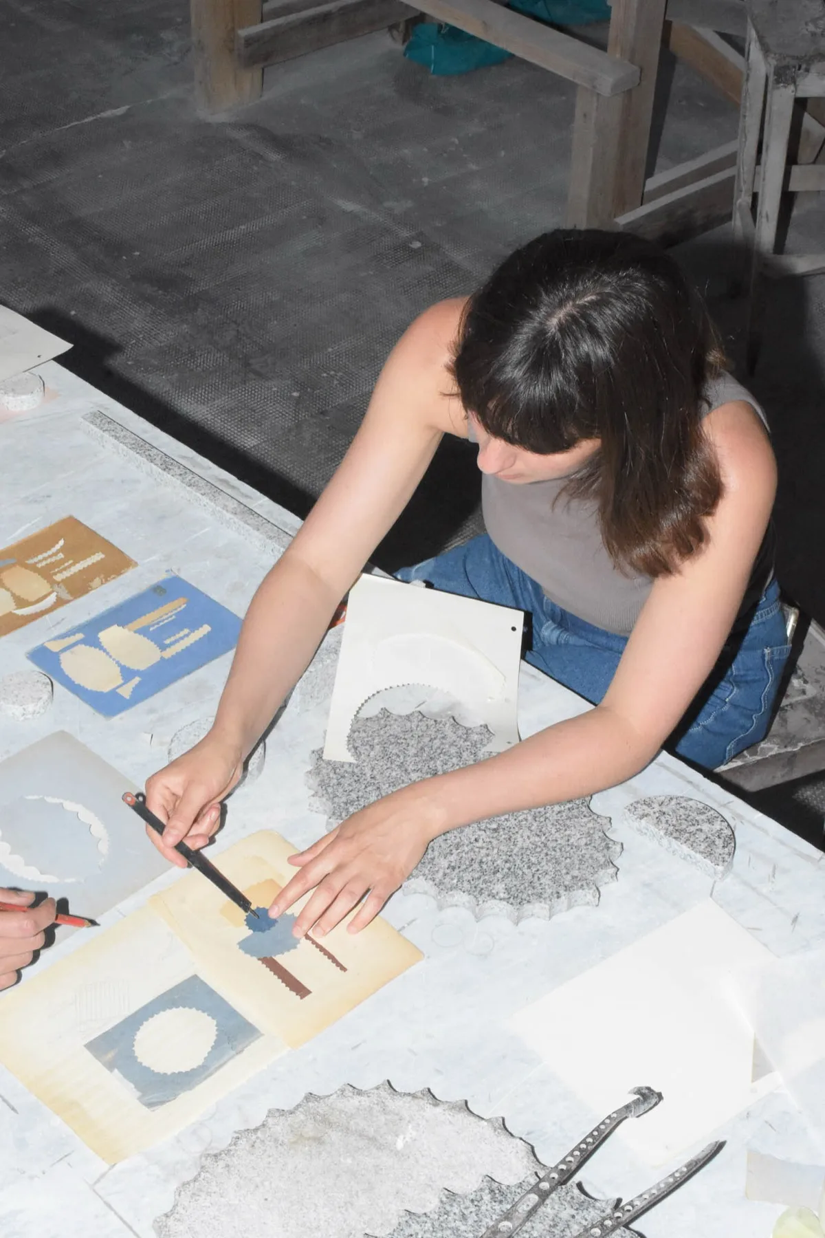 Gaston Badii Delfina Raban 6524 - Badii Rabán: Material research with stone | Repose Archive