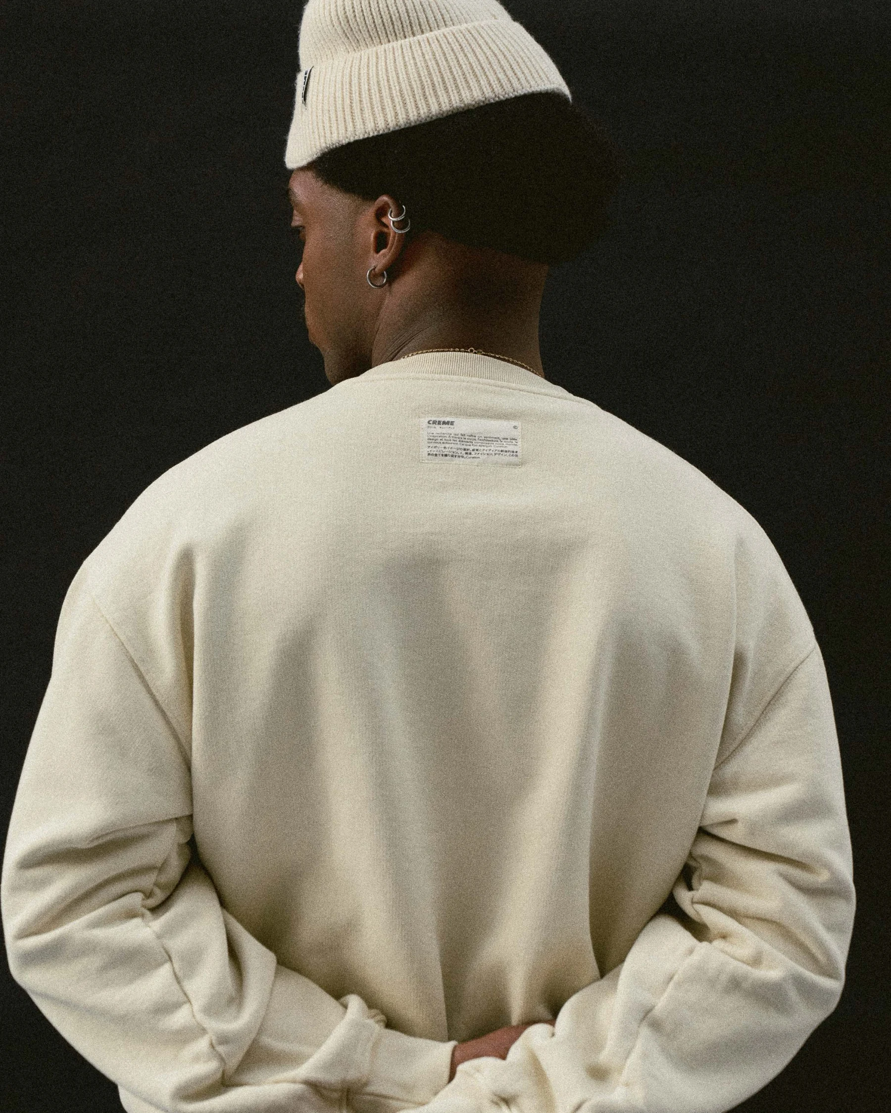 Creme Curated Aesthetic Detail Garment Construction - Creme Curated: Fashion and art direction, Paris | Repose Archive