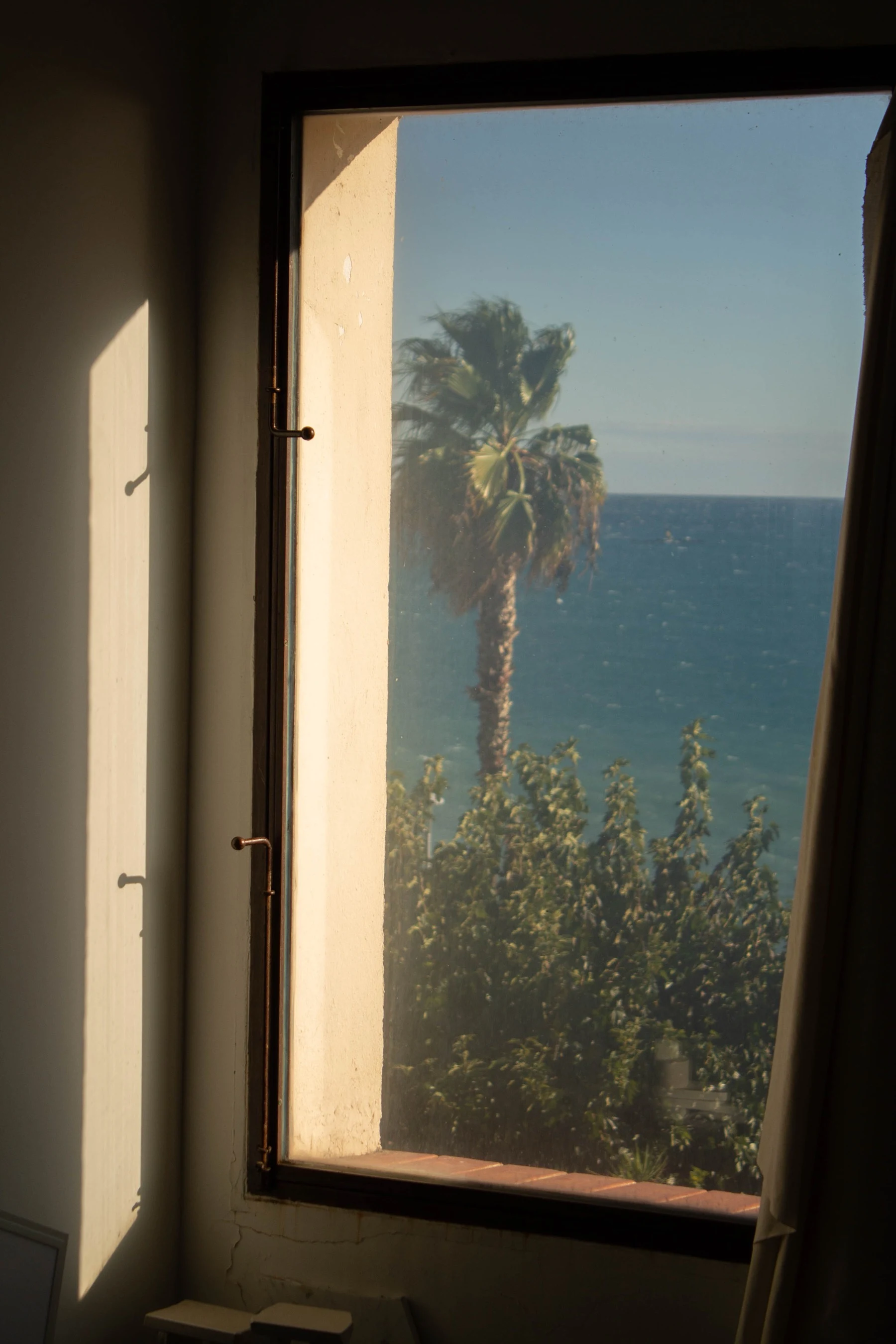 Neolithique French Riviera Atelier Sustainable - Neolithique | Repose Archive